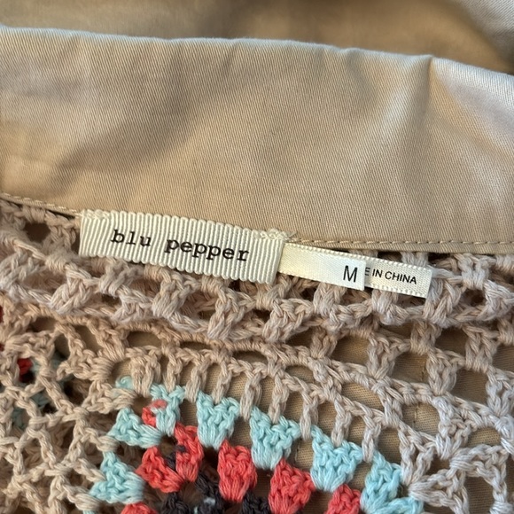 Unique jacket - Picture 5 of 5